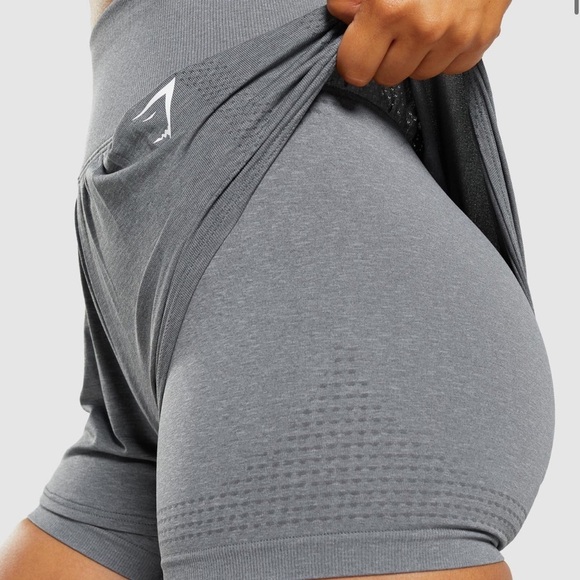 Gymshark Vital Seamless 2.0 2-in-1 Shorts Size S - Picture 2 of 5